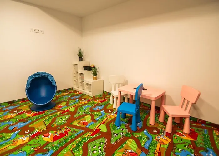 Invest Place 2 Be شقة شكلارسكا بوريبا